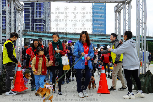 2023咪可思奔跑吧!毛小孩公益路跑 -三重水樣加開場