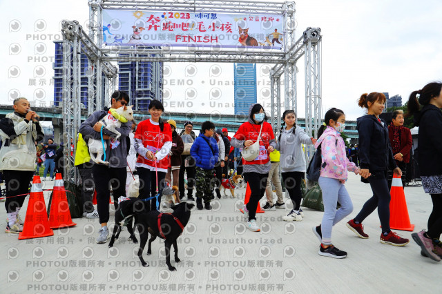 2023咪可思奔跑吧!毛小孩公益路跑 -三重水樣加開場