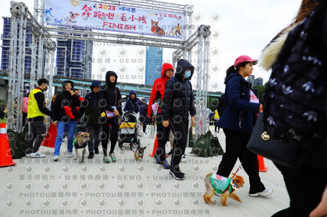 2023咪可思奔跑吧!毛小孩公益路跑 -三重水樣加開場