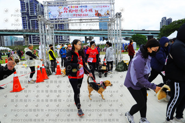 2023咪可思奔跑吧!毛小孩公益路跑 -三重水樣加開場