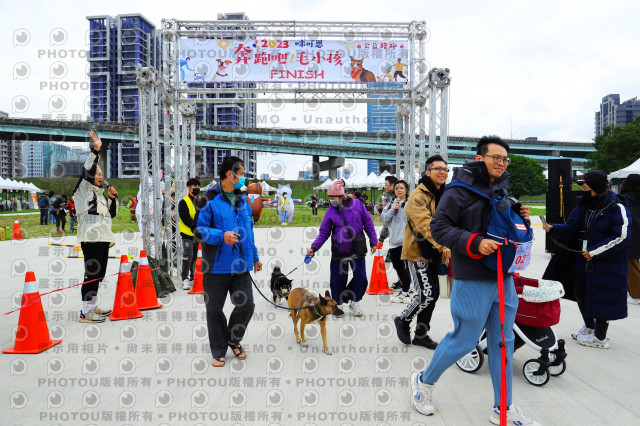 2023咪可思奔跑吧!毛小孩公益路跑 -三重水樣加開場