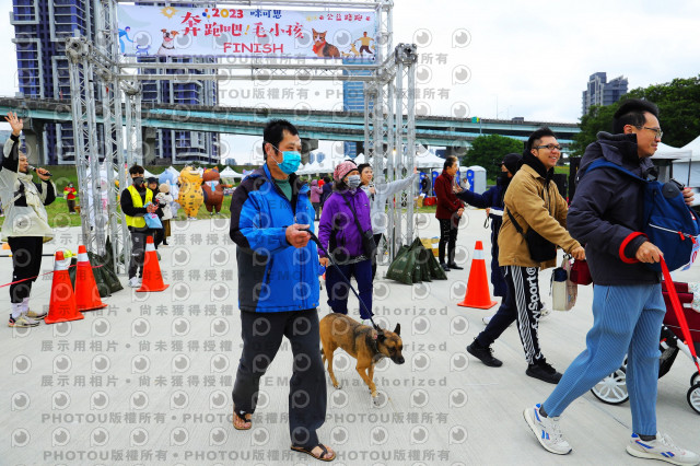 2023咪可思奔跑吧!毛小孩公益路跑 -三重水樣加開場