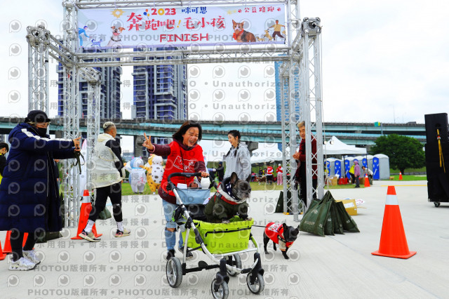 2023咪可思奔跑吧!毛小孩公益路跑 -三重水樣加開場