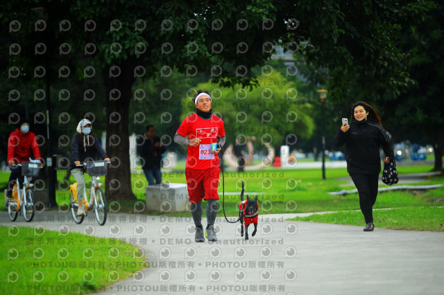 2023咪可思奔跑吧!毛小孩公益路跑 -三重水樣加開場