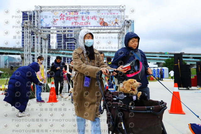 2023咪可思奔跑吧!毛小孩公益路跑 -三重水樣加開場